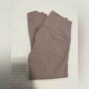 Lululemon Wunder Under High Rise 23” Crop Scallop Hem